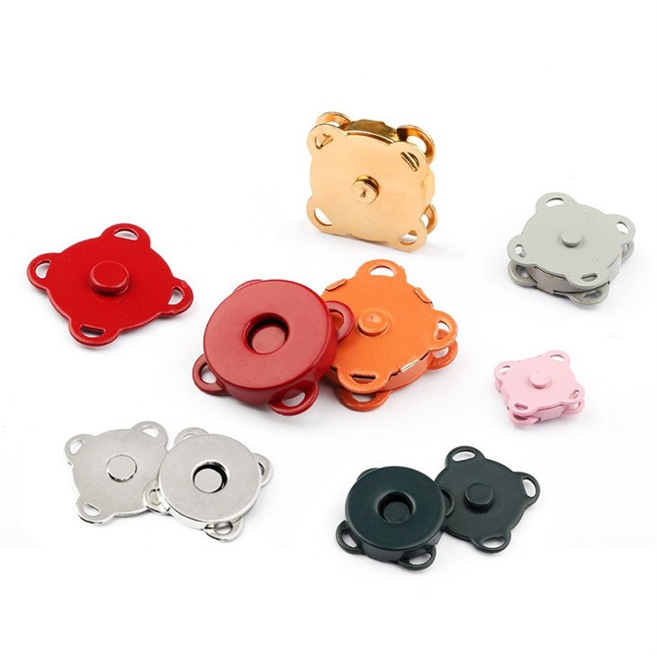 Magnetic Button Clasp